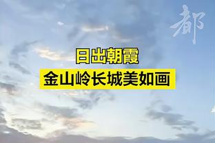 全明星西部小分队集结 KD和库里小卡叙旧 布克和华子库里聊天